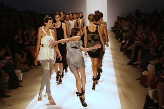 Fashion Week’s Past Most Embarrassing Moments