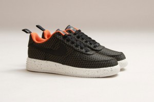undefeated-nike-lunar-force-1-3
