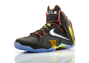 Lebron11_Quest_100_3qtr_16910_FB_28717