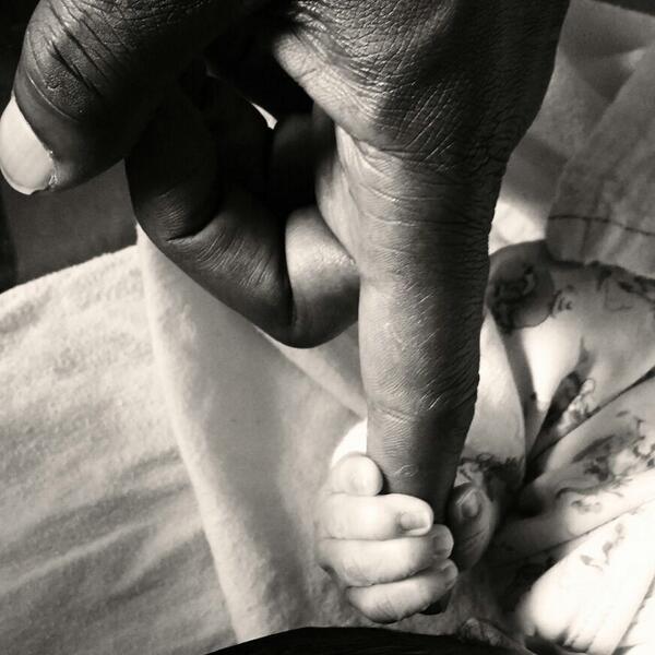 Idris Elba & Girlfriend Welcome a Baby Boy
