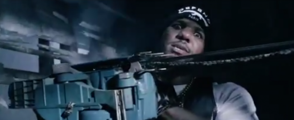 the game bigger than me video chainsaw