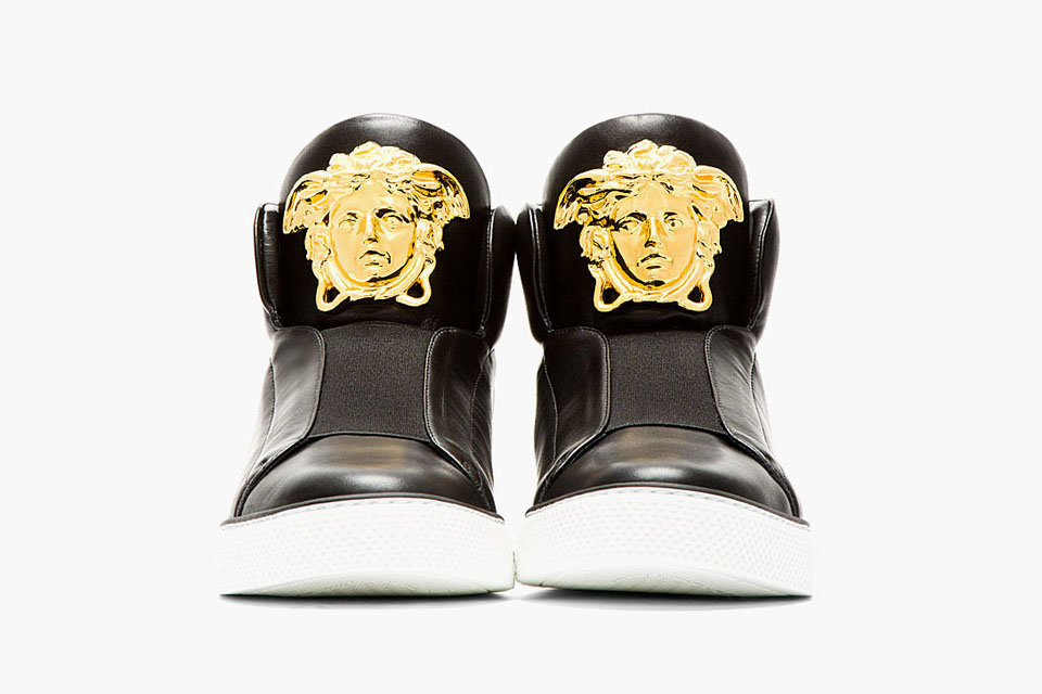 versace-leather-medusa-hi-top-sneaker-1.jpg