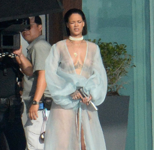 Rihanna nude tumblr Rihanna Naked