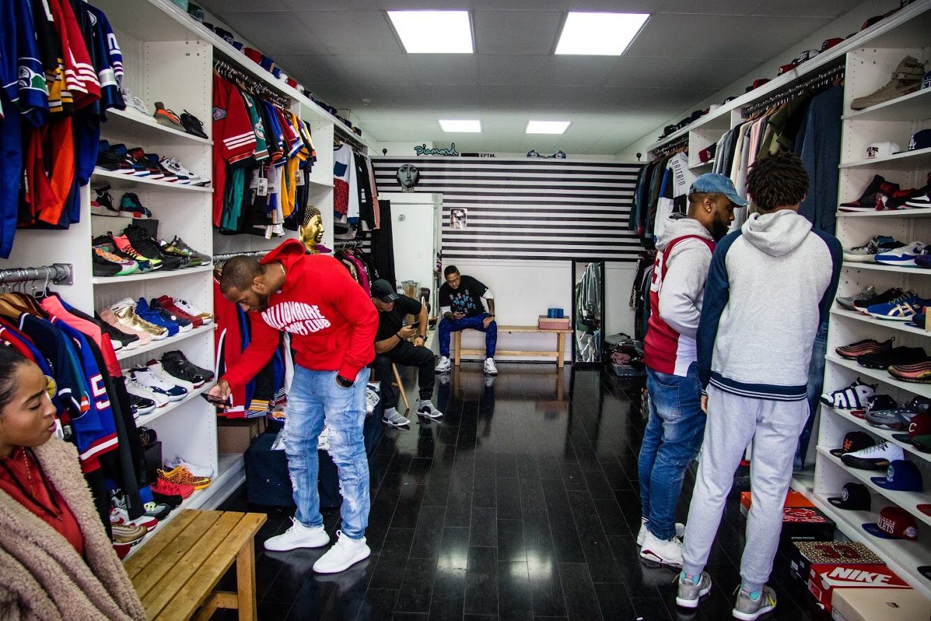 stores with yeezys
