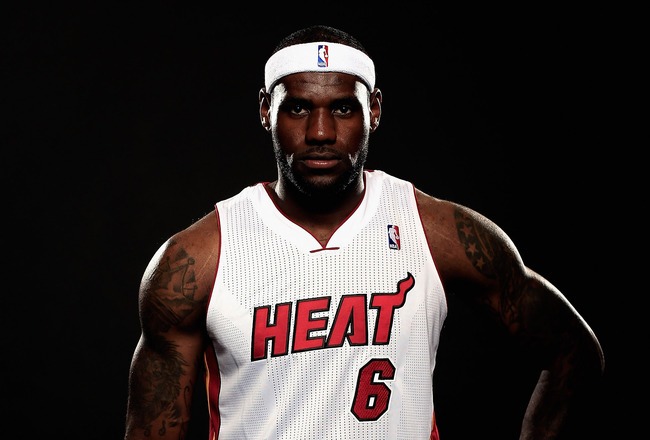 Poll: Should LeBron James wear his headband in NBA Finals Game 7