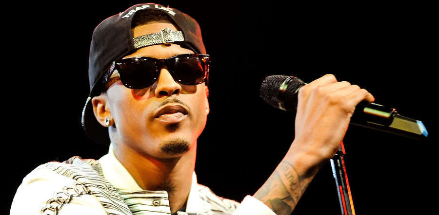 august alsina collapses new york city webster hall