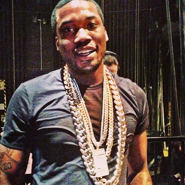 meek mill iced out cuban links dreamchasers chain