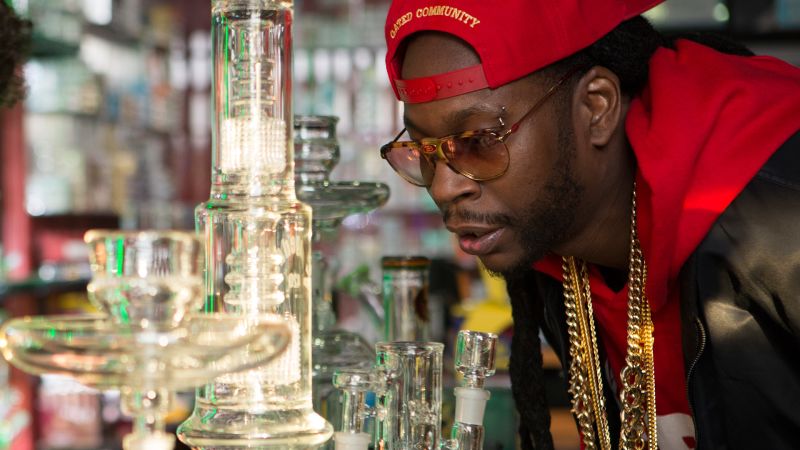 gq most expensivest shit  chainz smokes out of a   bong