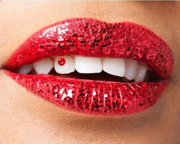 Oral Fixation: Get Familiar With The Latest Trend In Dental Jewelry