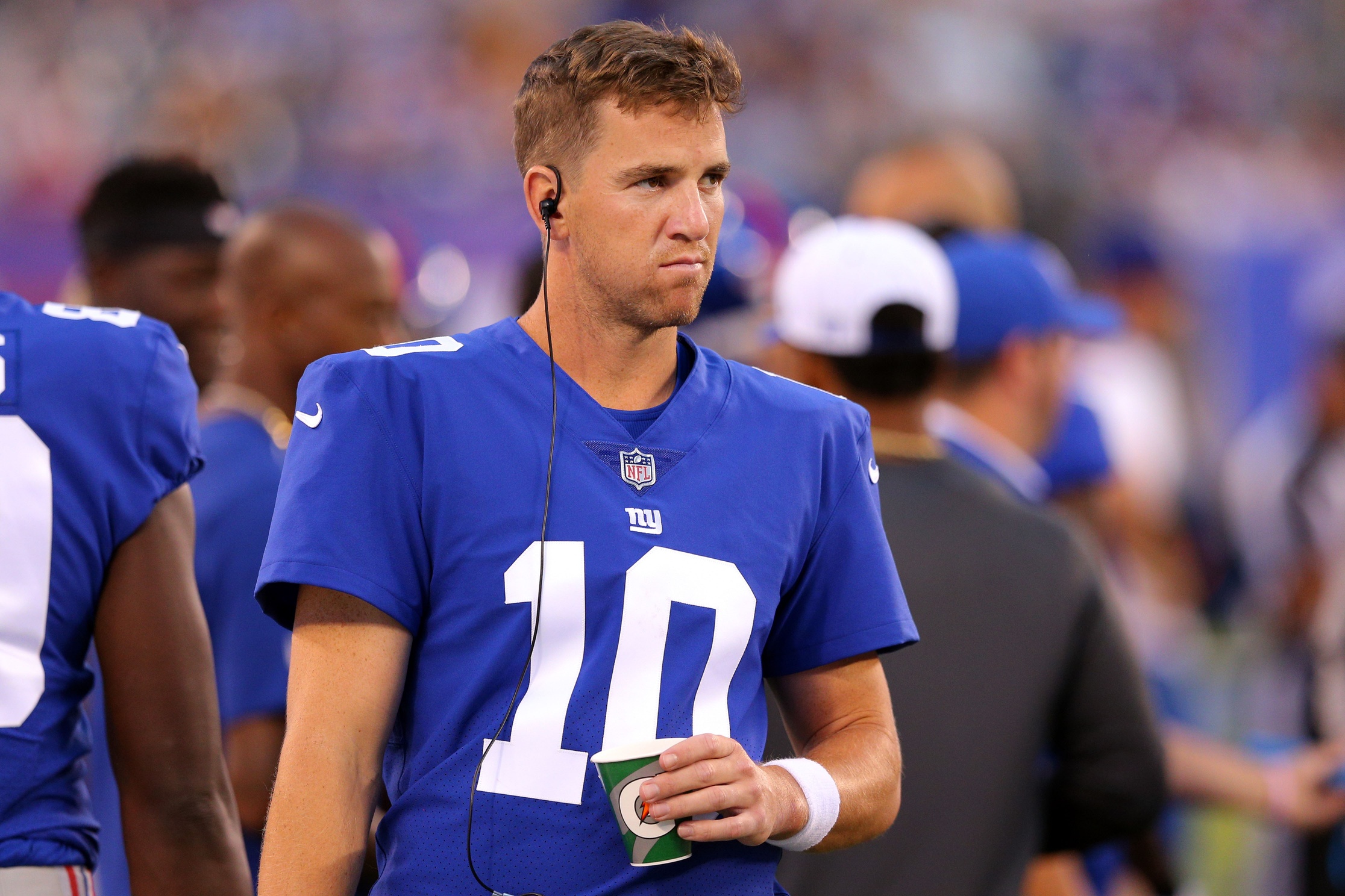 New York Giants Delegate Eli Manning to the Bench, Former Giants Not Happy About It