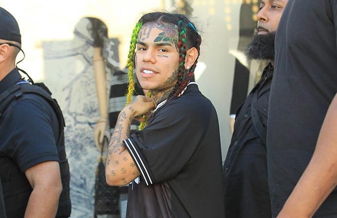 Tekashi ixine Gifts Girlfriend With Rolex While Behind Bars