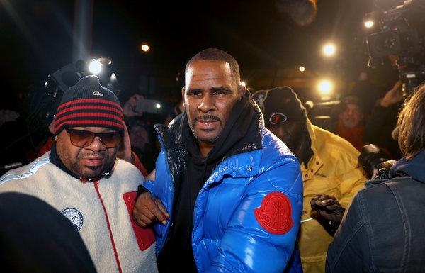 R. Kelly Wants Michael Jackson's Defense Attorney on his Legal Team