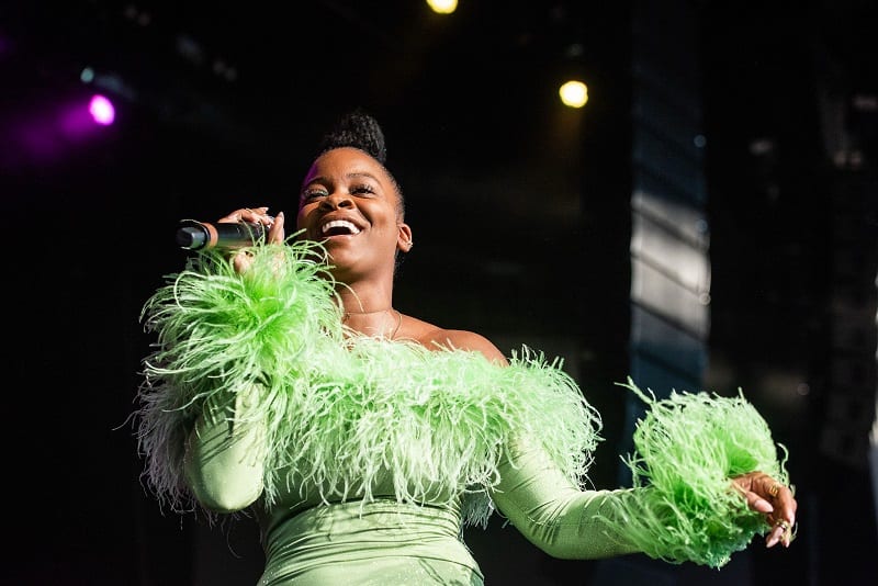 Ari Lennox Slams Troll Who Compared her and Teyana Taylor to 'Rottweilers'