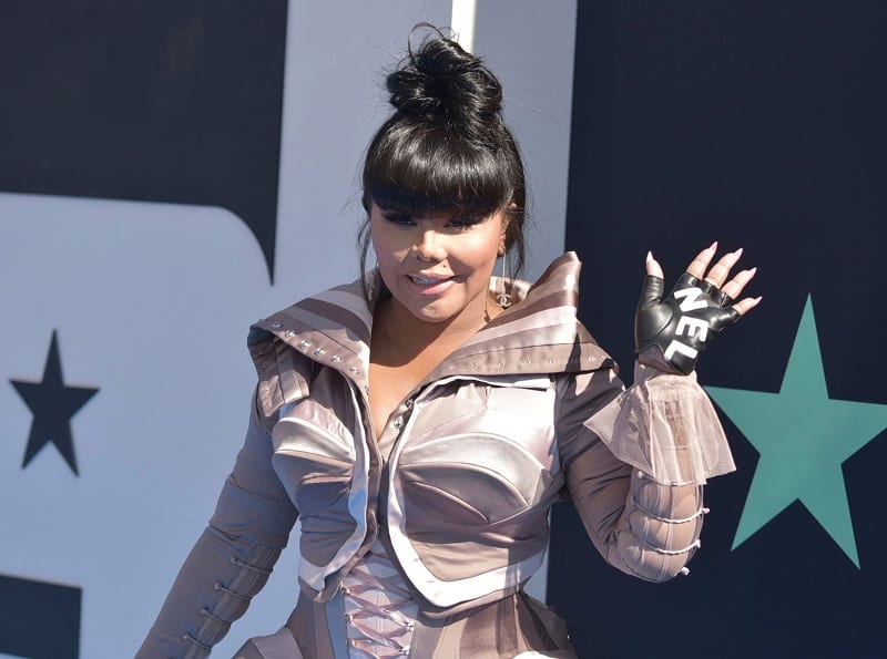 Lil Kim Says She Wants Nicki Minaj in a VERZUZ Battle