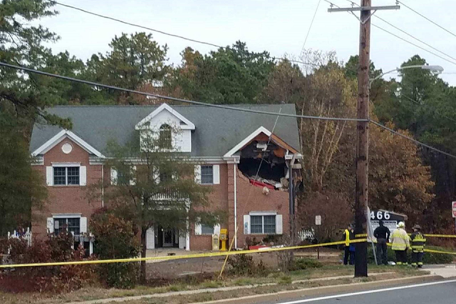 Porsche Crashes Through Second Floor Of New Jersey Building Leaves 2