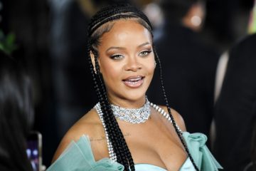 Rihanna's Savage x Fenty Lingerie Line is Worth $1 Billion