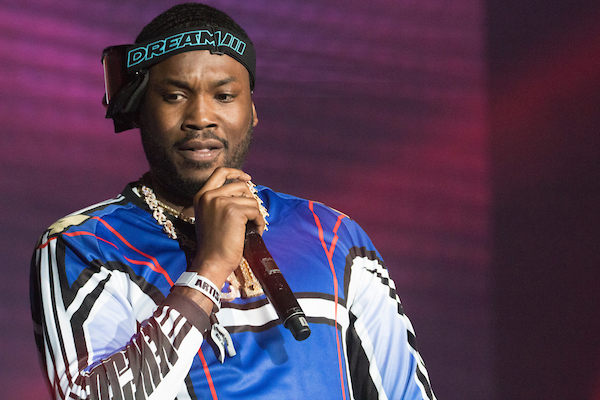 Meek Mill Dragged For Giving $20 To Water-Selling Kids - The Source