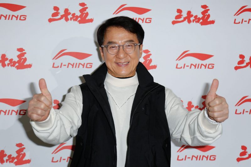 Jackie Chan Confirms He’s Not Under Quarantine Amid Coronavirus Scare ...