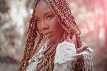 Brandy Joins T.J.Maxx, Marshalls, and HomeGoods to Give Back in #CarolForACause Holiday Campaign