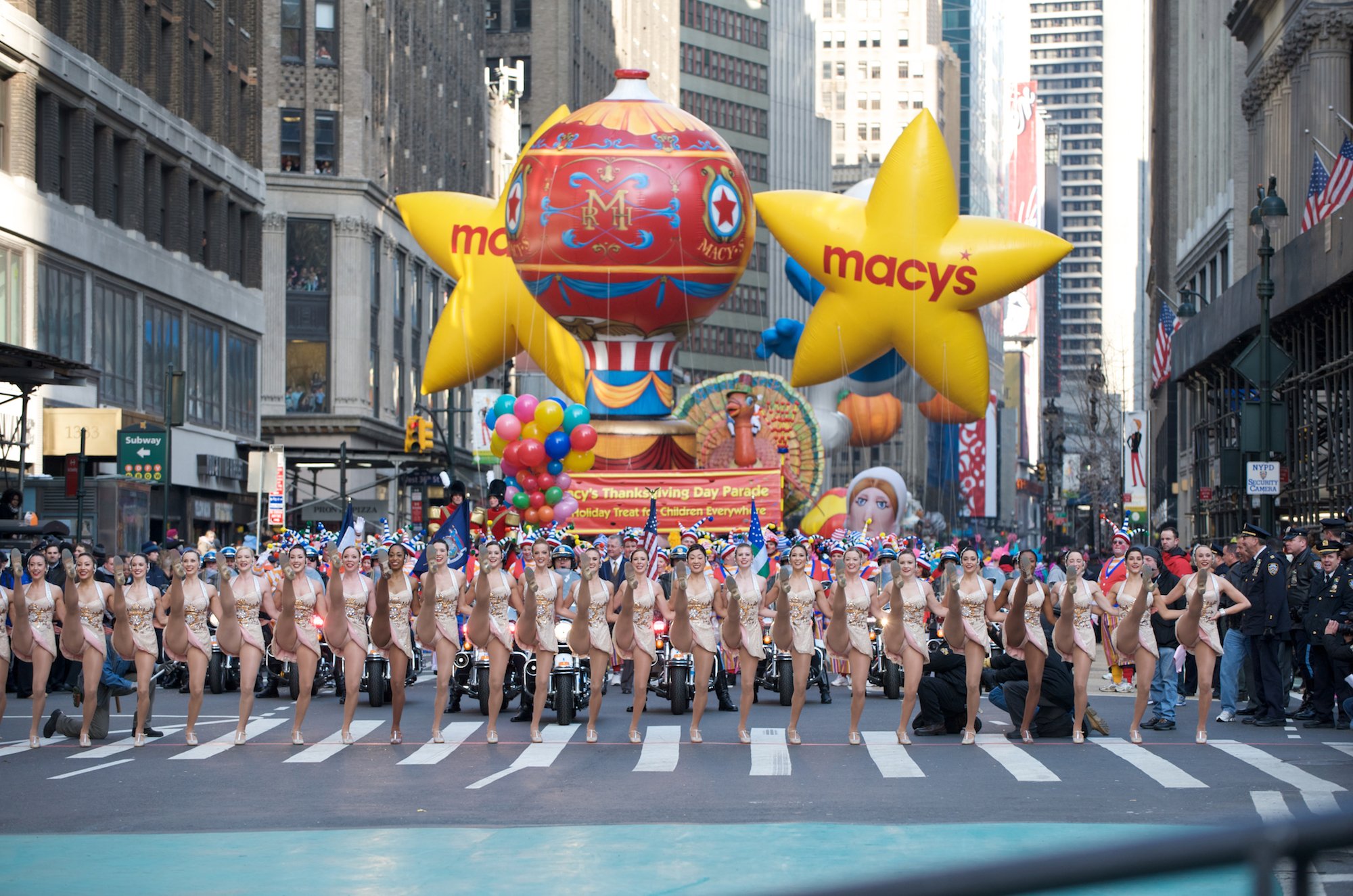 The Source |Patti Labelle, Ella Mai, Keke Palmer to Appear at Macy's Thanksgiving Parade