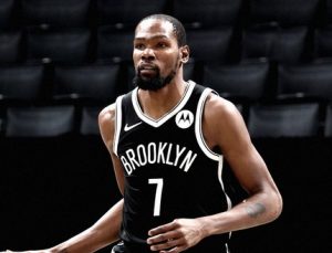Kevin Durant to Receive MRI After Injury During Game Against HEAT