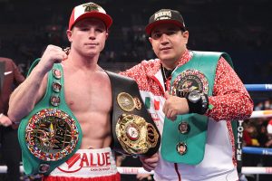 Canelo Alvarez Dominates Callum Smith in His First Bout Since Nov 2019