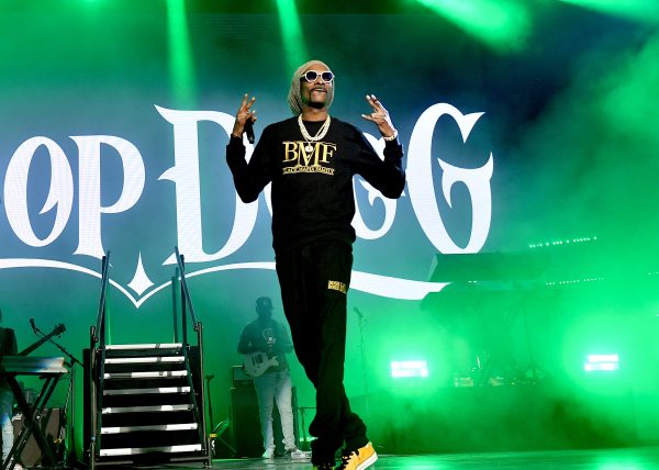 Snoop Dogg performing at the Atlanta BMF Premiere & Music Concert