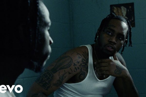 The Source Rihanna Cancels Lollapalooza Appearance Due To