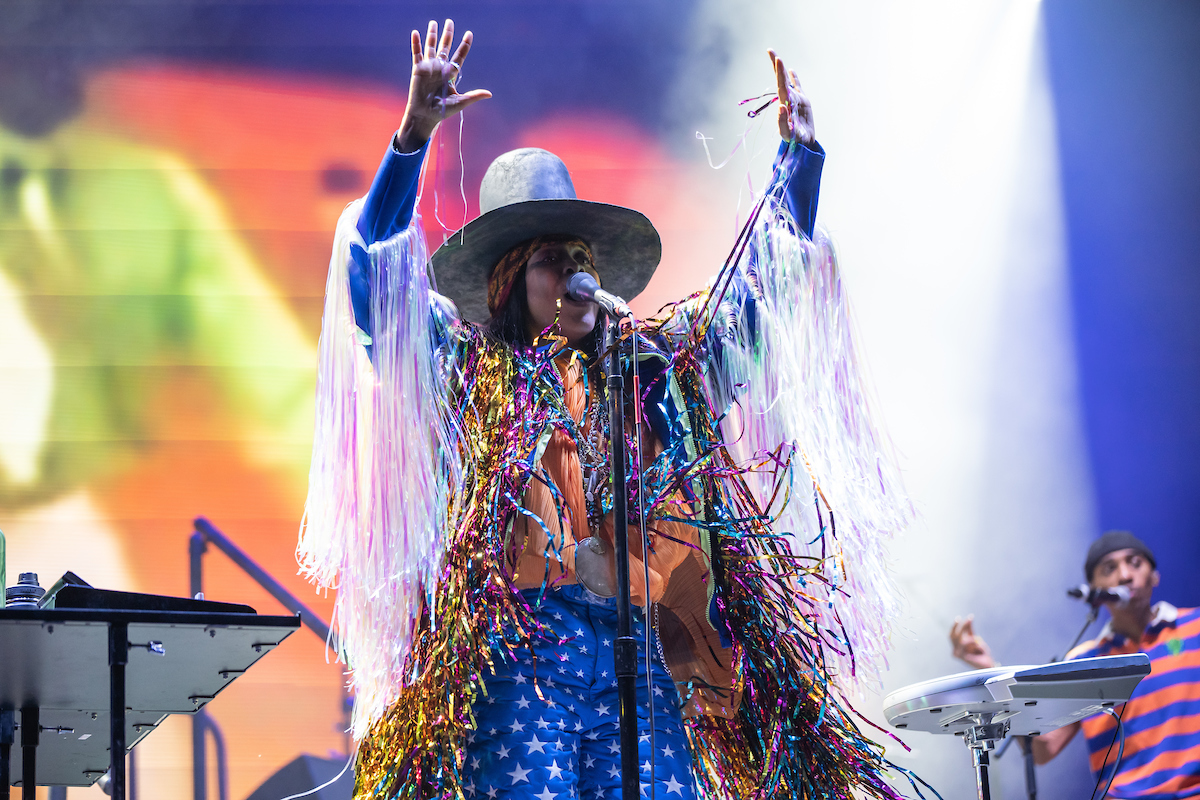 Erykah Badu Calls Blueface Trash on Instagram: ‘Universe Do You Thing ...