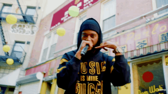 The Paper Route Empire rapper hit the streets of Chinatown to give a live acoustic performance of "Ambition For Cash."