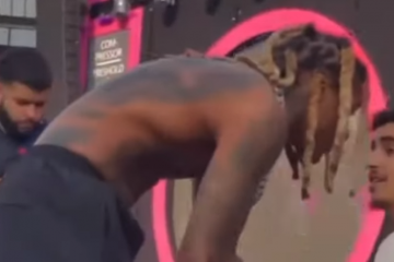 Lil Durk Pushes Fan During Show for Disprecting King Von