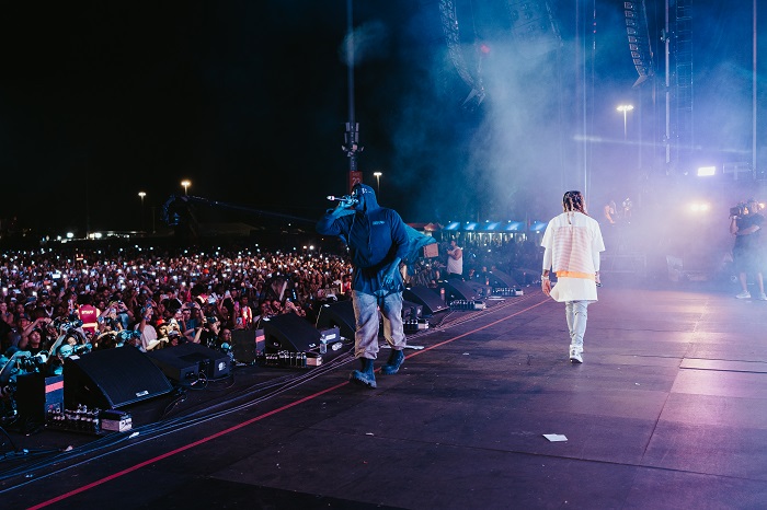 Kanye West Makes Surprise Appearance at Rolling Loud During Lil Durk's Set #KanyeWest