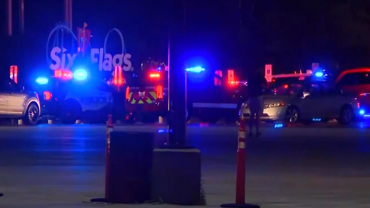 Three Injured in Shooting at Six Flags Amusement Park Shooting in Gurnee, IL