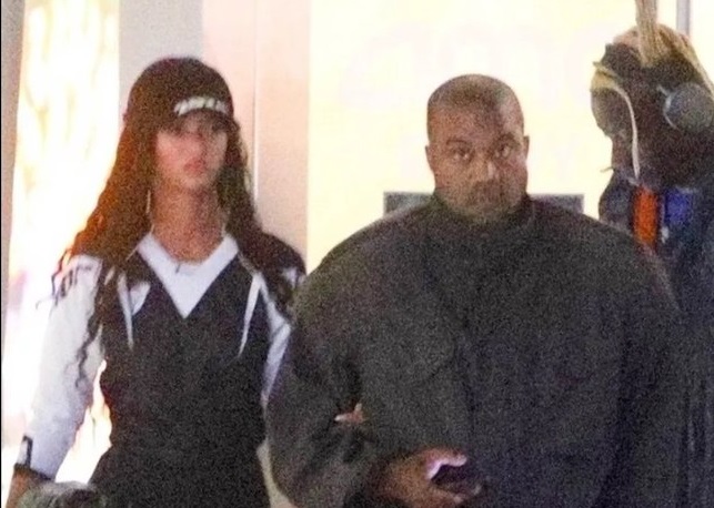 Kanye West Under Police Investigation for Video of Him Grabbing Woman’s Cellphone