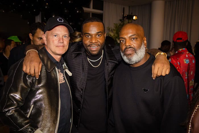 Mel Carter Signs Philly Rapper 2Rare With $800K on the Spot