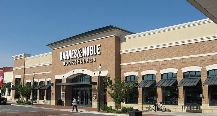 ADL CEO Jonathan Greenblatt Salutes Barnes & Noble for Removing Book at Center of Kyrie Irving Controversy