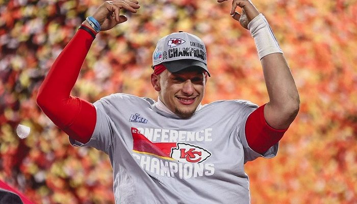 Patrick Mahomes Says He Did 'Whatever I Could' on High Ankle Sprain in Chiefs Win