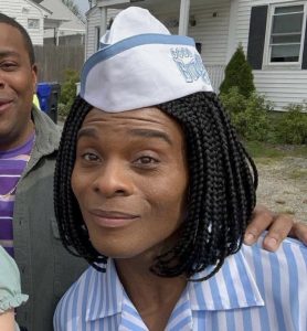 Kel Mitchell Jokes in ‘Good Burger’ Wig: ‘They Said I Look Like Jada Pinkett'
