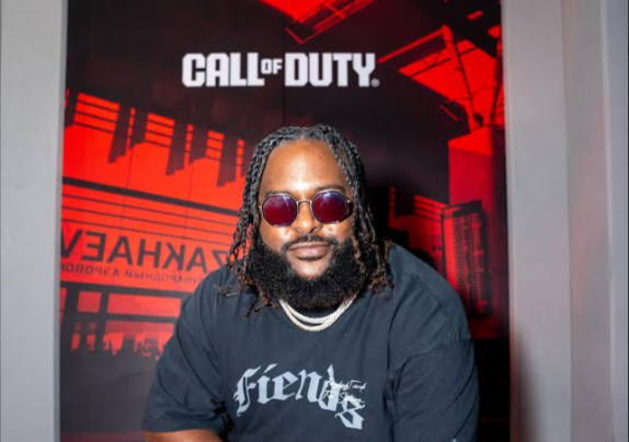 Dreamville Rapper Bas Goes Full Gamer at 'Call of Duty: NEXT' Event