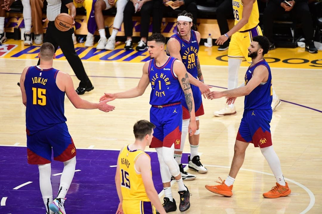 Lakers Season on Life Support After 11th Straight Loss to Nuggets
