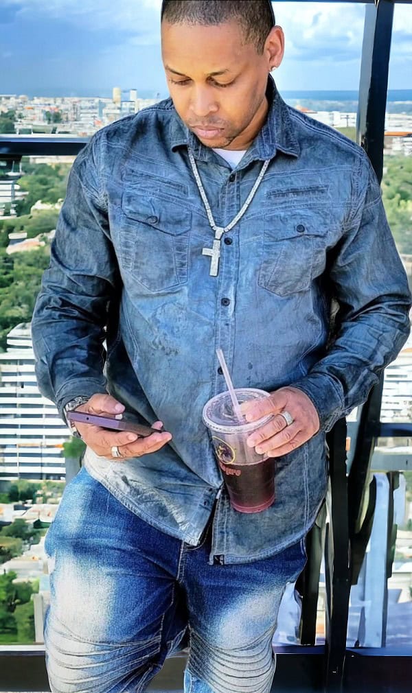 PhotoRoom 20240519 045837