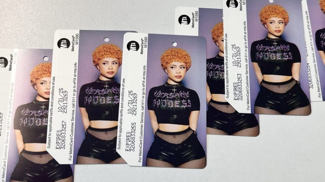 Ice Spice MetroCards Drop In NYC To Promote Her ‘Y2K’ Album