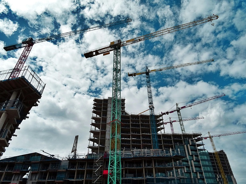 Addressing Safety Concerns in California Fresno’s Construction Boom