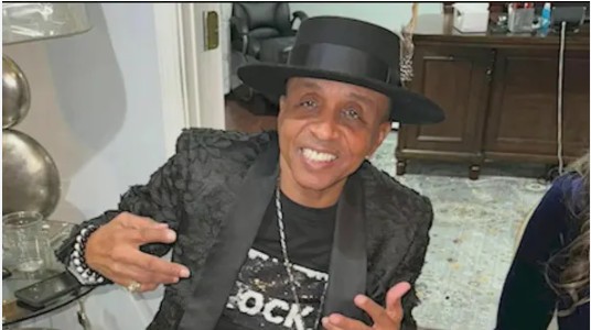 Kool & the Gang’s “Chicago Mike” Sumler Dies at 71 in Car Crash