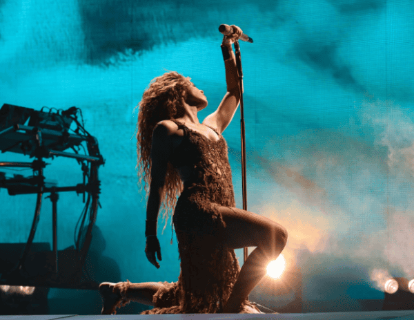 Shakira Adds Second Latin American Leg to Las Mujeres Ya No Lloran World Tour