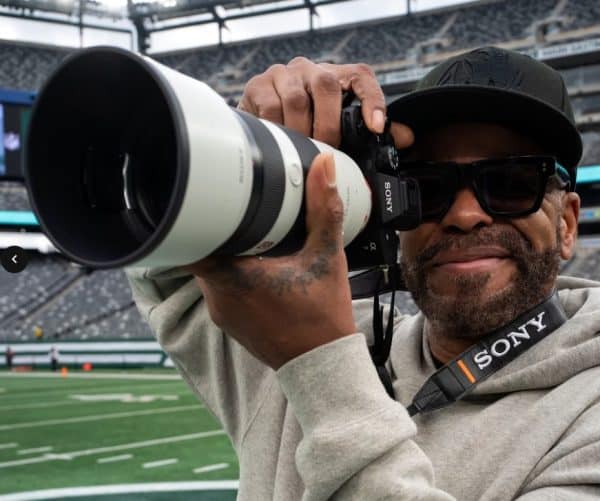 Method Man Joins NFL as Celebrity Photographer at Jets vs. Browns Game