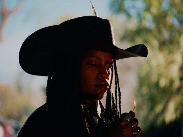 Ambré Returns New Single “She,” Marking the Start of a New Era